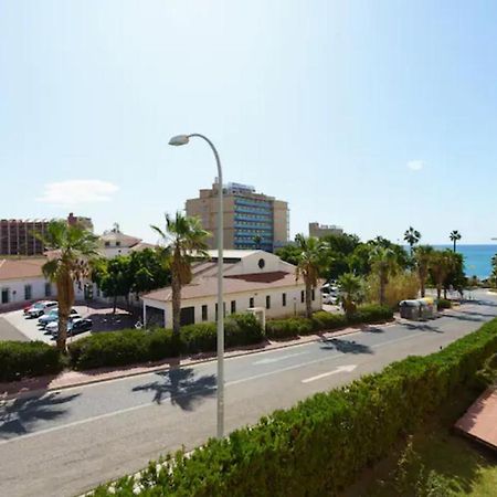 Spacious Beachfront Flat With Sea Views And Private Indoor Parking Benalmadena Bagian luar foto